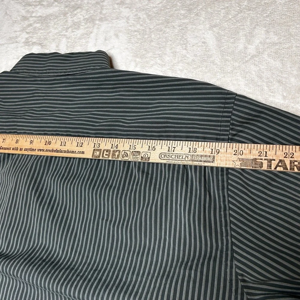 Vintage Banana Republic Mens XL Gray Striped‎ Long Sleeve Button Up Shirt